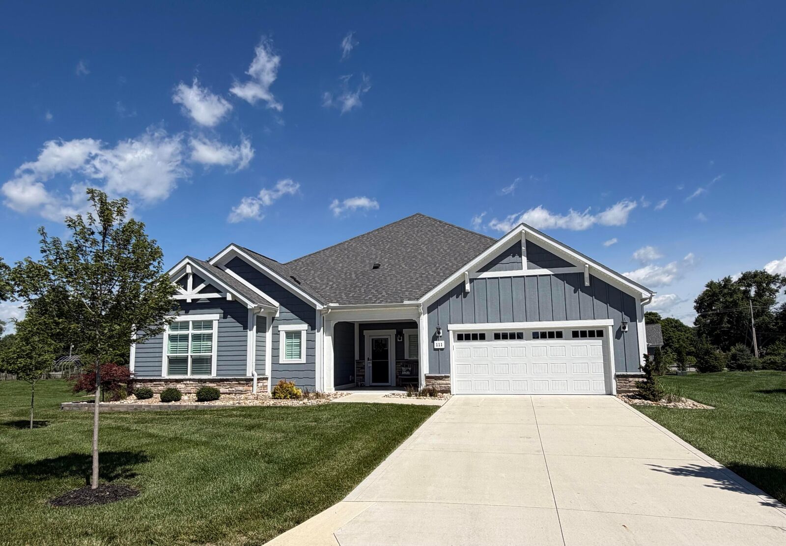 Property Photo:  111 Glenshire Court  OH 43023 