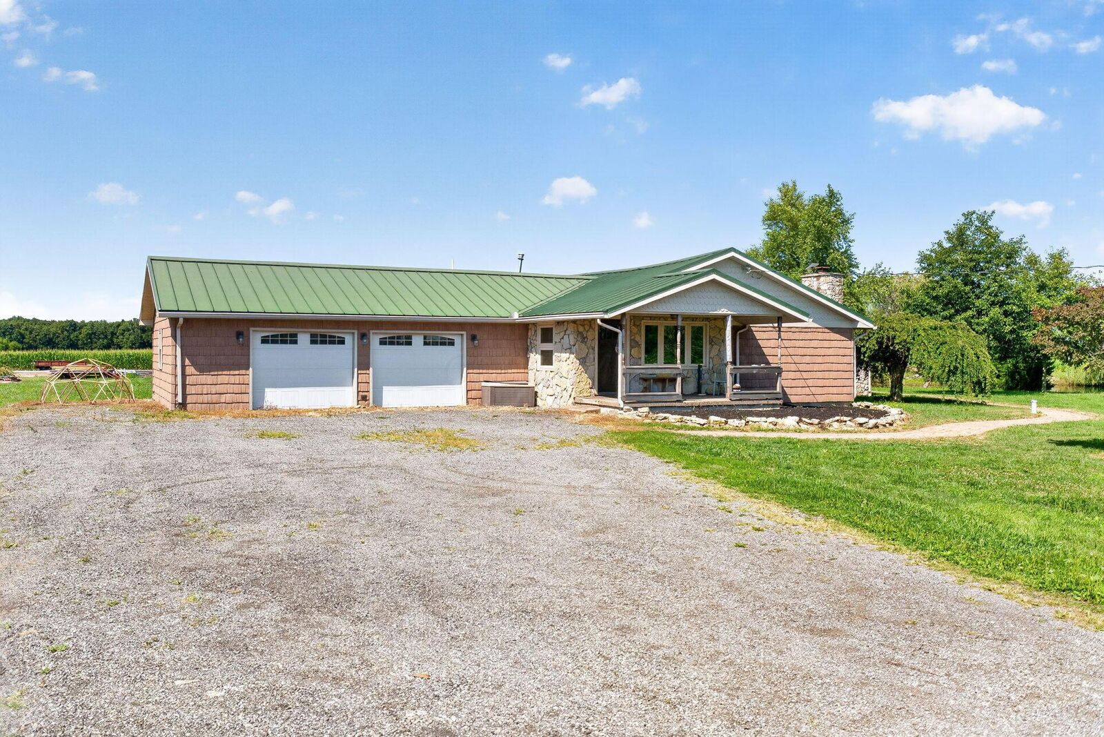 Property Photo:  10418 Wildcat Pike  OH 43332 