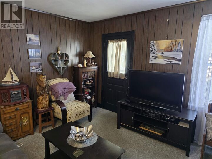 Property Photo:  172 Wilcox Ave  ON P6B 1V7 