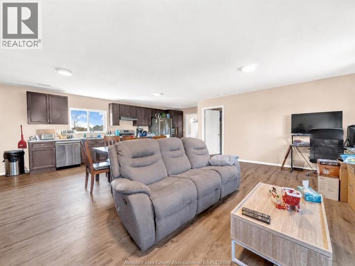 Property Photo:  1282 Stuart Boulevard Upper  ON N9J 1Y4 