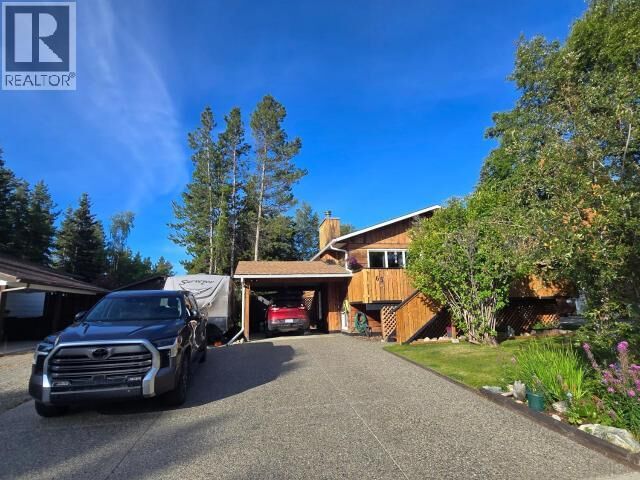 Property Photo: 65 Tamarack Drive YT Y1A 4Y7
