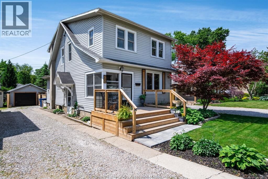 Property Photo:  25 Stanley Street  ON N9Y 1X9 