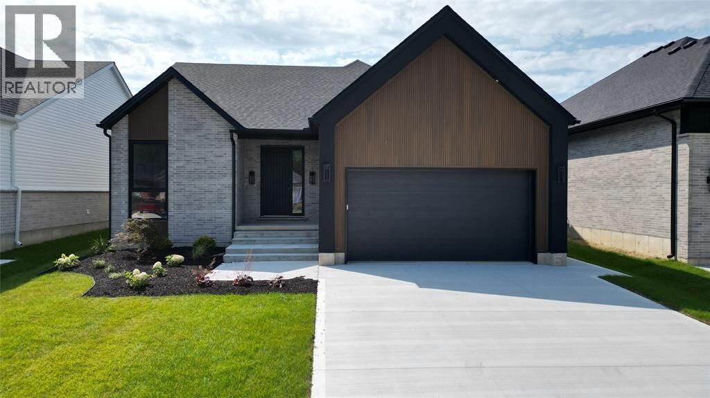 Property Photo: 2056 Marion Avenue ON N0N 1C0