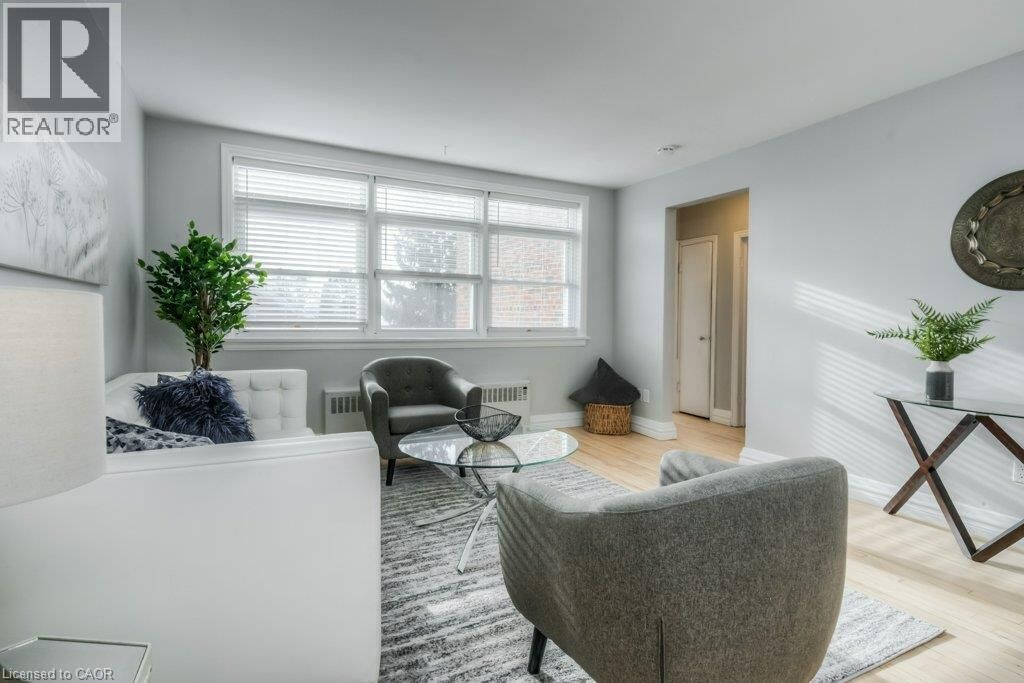 Property Photo: 141 Chapel Street 10 ON N2H 2T6