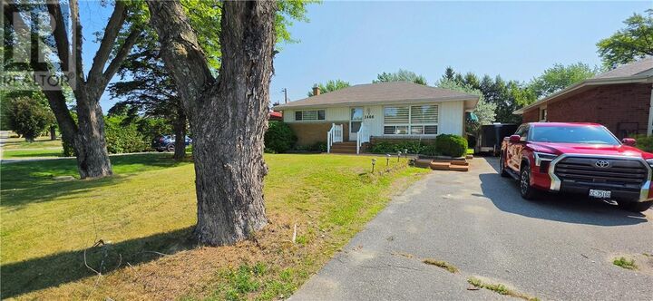 Property Photo: 1466 Agincourt Avenue ON P3A 3K1
