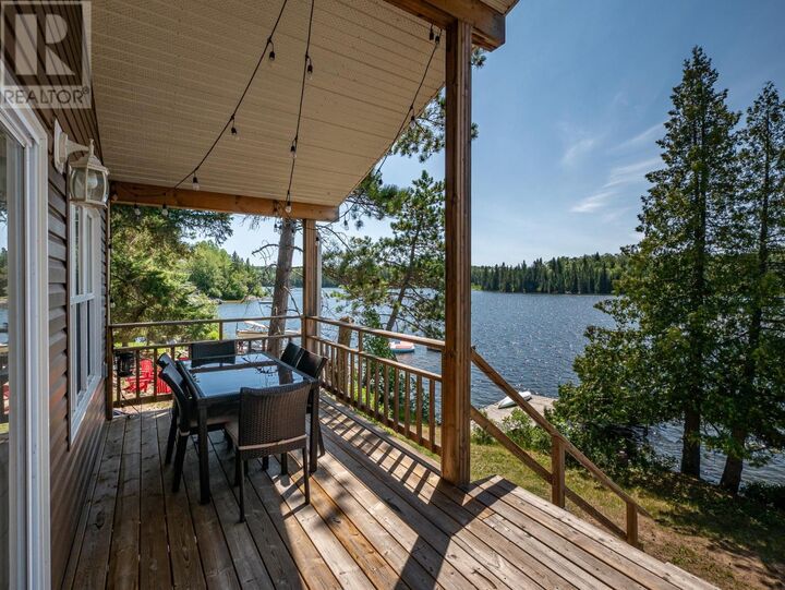 Property Photo:  80 Bay Point Rd, Crest Resort Longbow Lake  ON P0X 1H0 