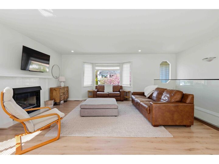 Property Photo: 16162 8A Avenue BC V4A 8W7