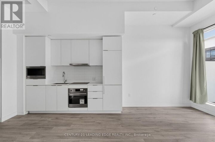 Property Photo: 7 Golden Lion Heights N908 ON M2M 0C1