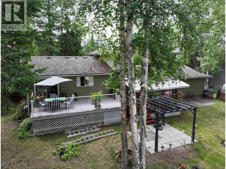 Property Photo: 2850 Gavlin Road BC V2J 4Z9