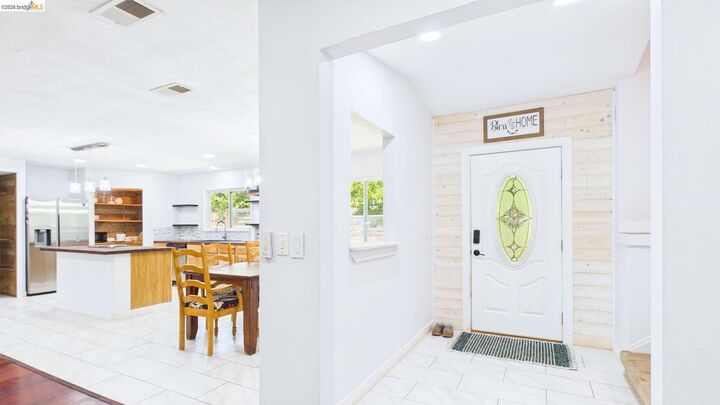 Property Photo:  19085 North Dr  CA 95327 