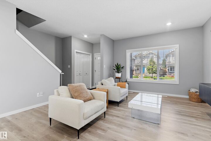 Property Photo: 15927 13 Avenue SW AB T6W 3N6