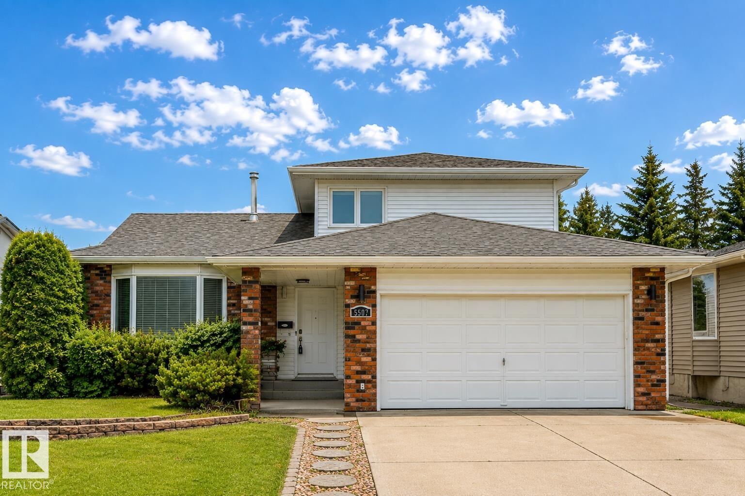 Property Photo:  5507 179 Street NW  AB T6M 1X1 