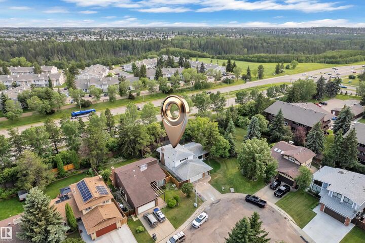 Property Photo: 11615 24 Avenue NW AB T6J 3R6