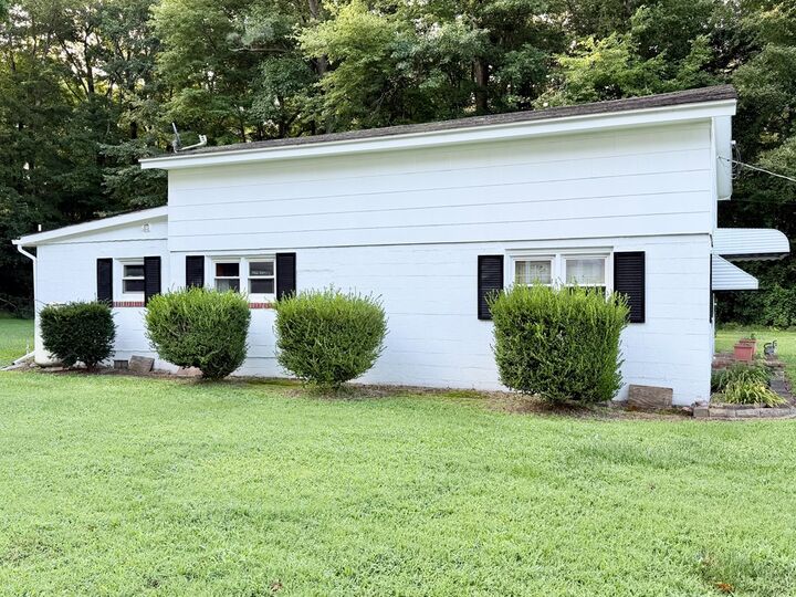 Property Photo:  10003 Lankford Hwy  VA 23442 