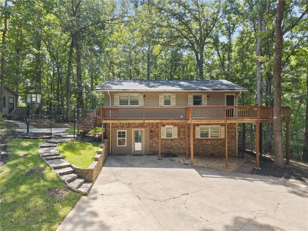 Property Photo: 7803 Beachwood Drive GA 30564