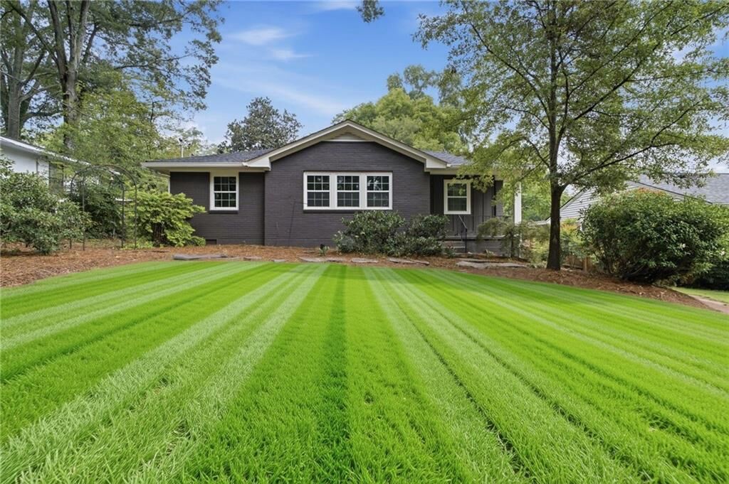 Property Photo: 272 Cascade Drive NW GA 30064