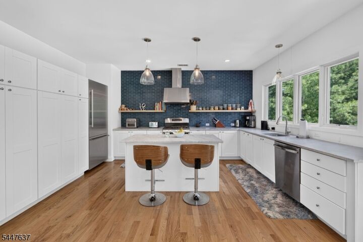 Property Photo:  49 Haggerty Dr  NJ 07052 