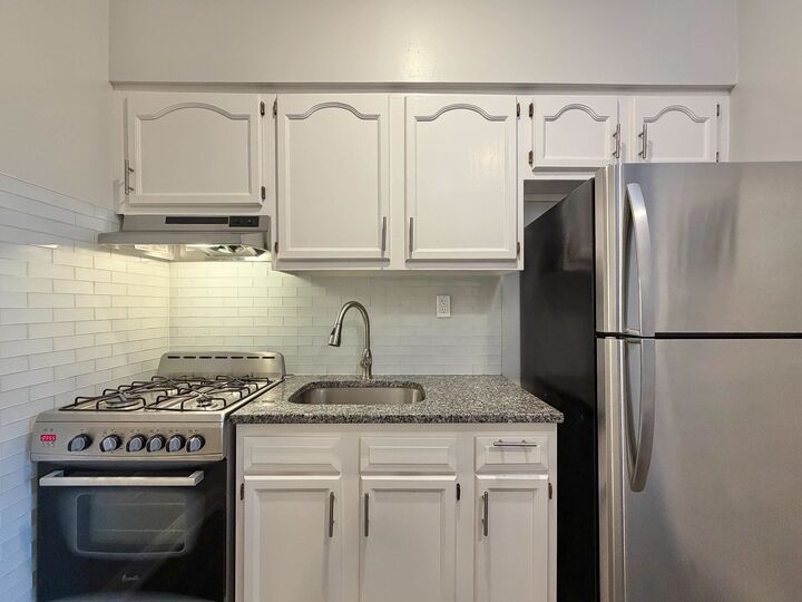 Property Photo: 3-5 Potter Pl 4C NJ 07086
