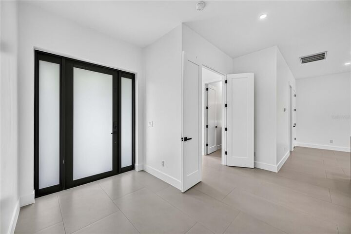 Property Photo: 18420 Jefferson Avenue FL 33954