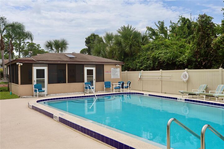Property Photo:  54 Forest Road 54  FL 32136 