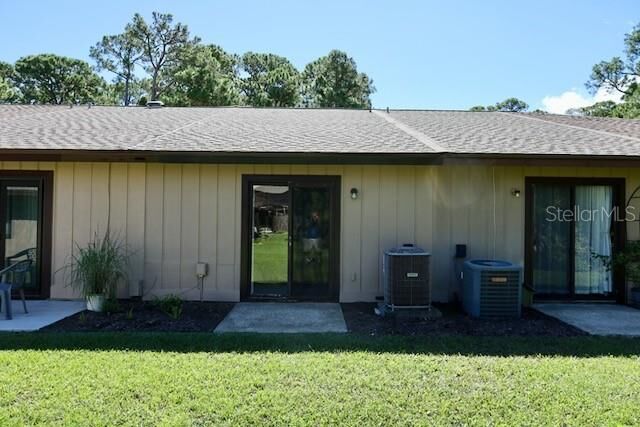Property Photo:  54 Forest Road 54  FL 32136 