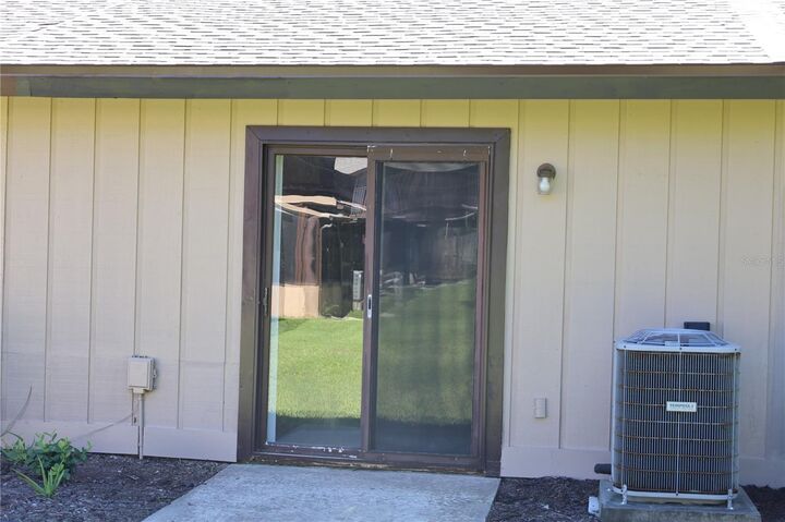 Property Photo:  54 Forest Road 54  FL 32136 