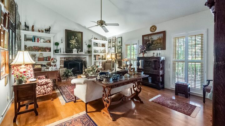 Property Photo: 403 Mission Lane FL 34737