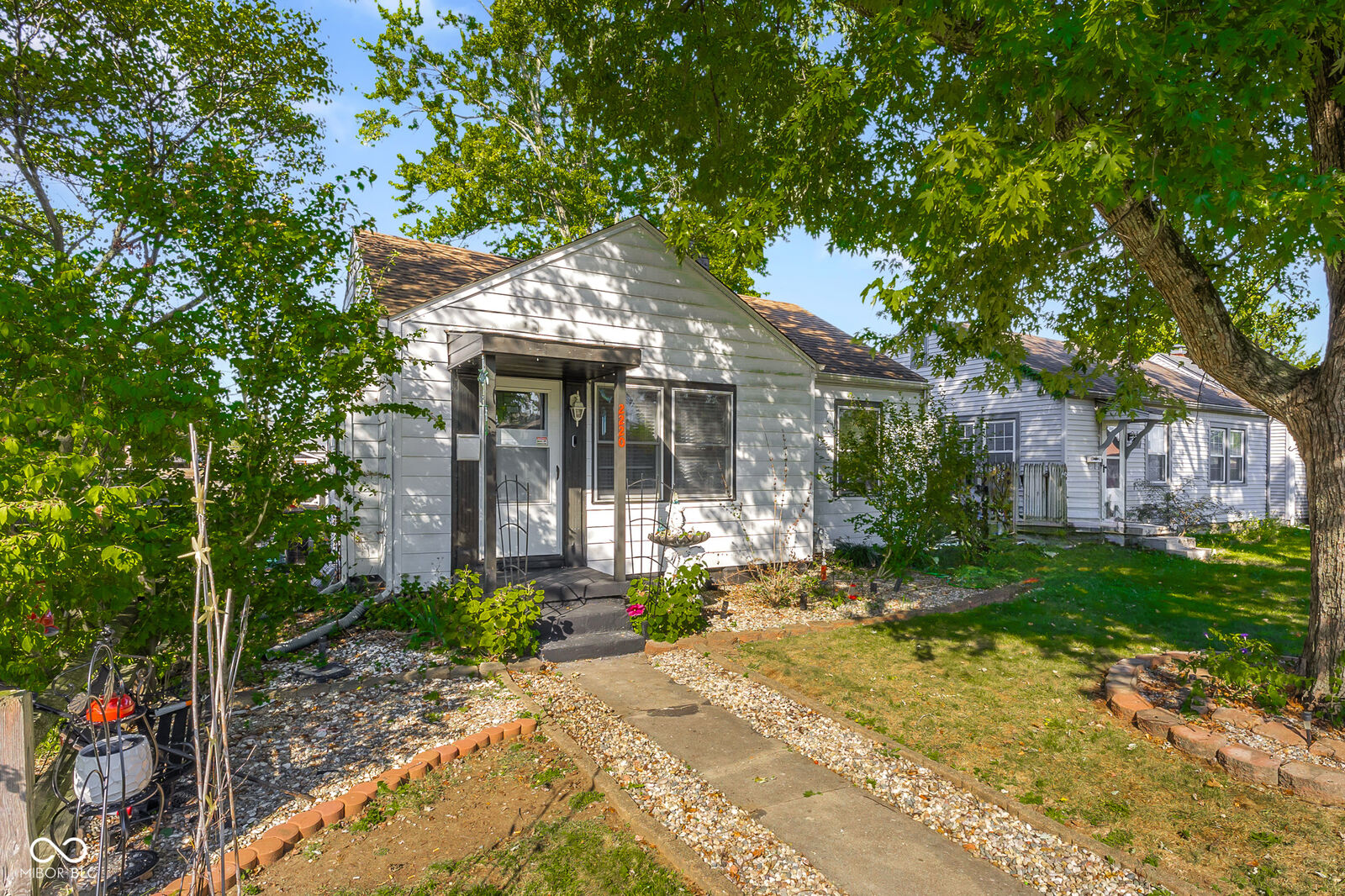 Property Photo: 2220 Union Street IN 47201