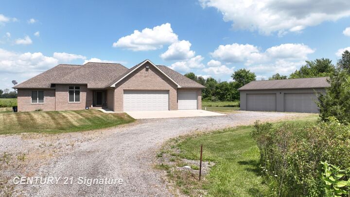 Property Photo:  12222 Carpenter Road  MI 48433 