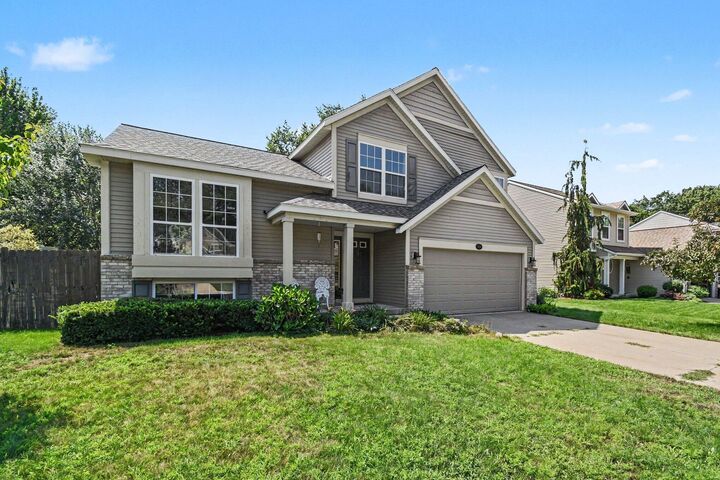 Property Photo: 15116 Briarwood Street MI 49417