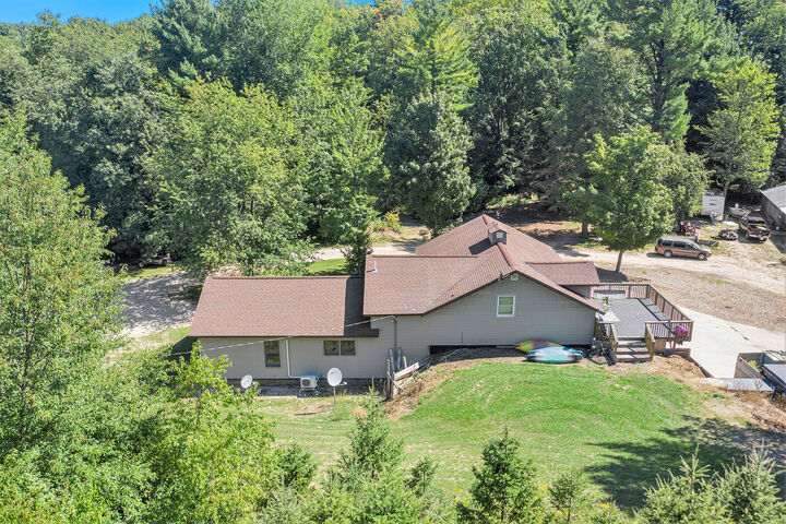 Property Photo: 6749 W Taylor Road MI 49436