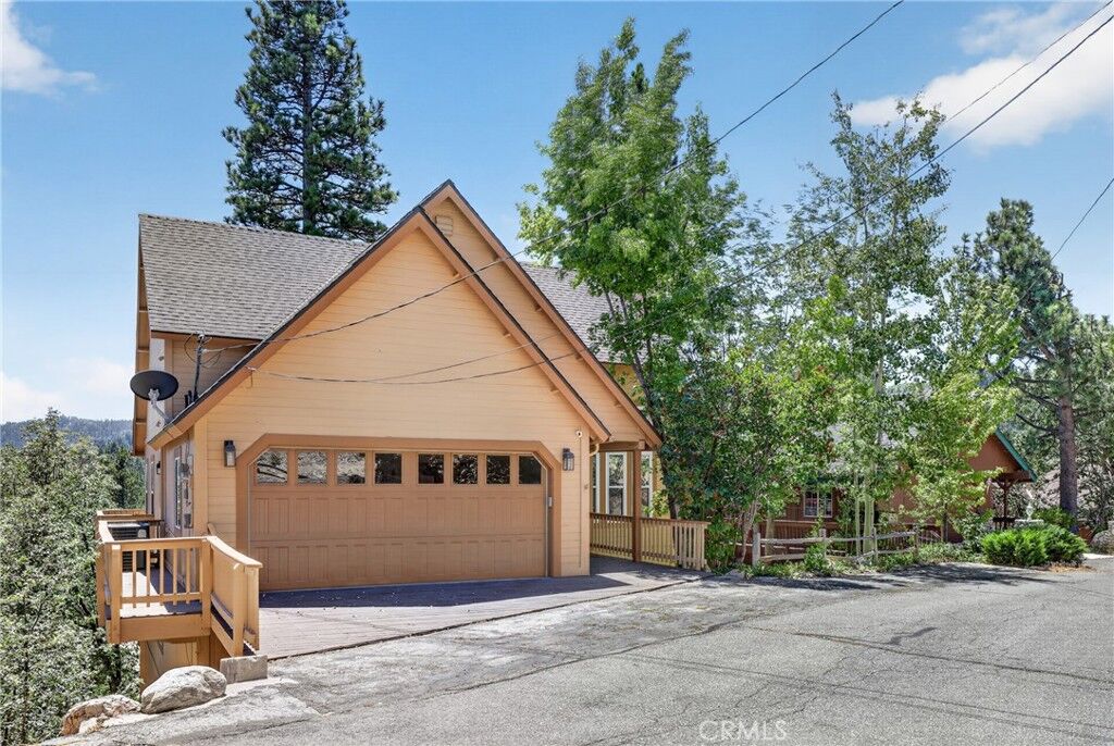 Property Photo:  26695 Modoc  CA 92352 