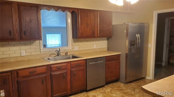 Property Photo: 302 Bohannon Street MO 63801