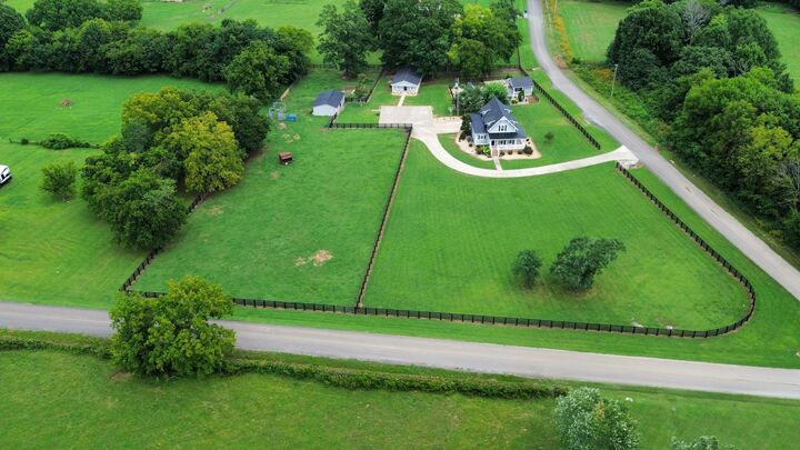 Property Photo: 4597 Broiles Rd TN 37037