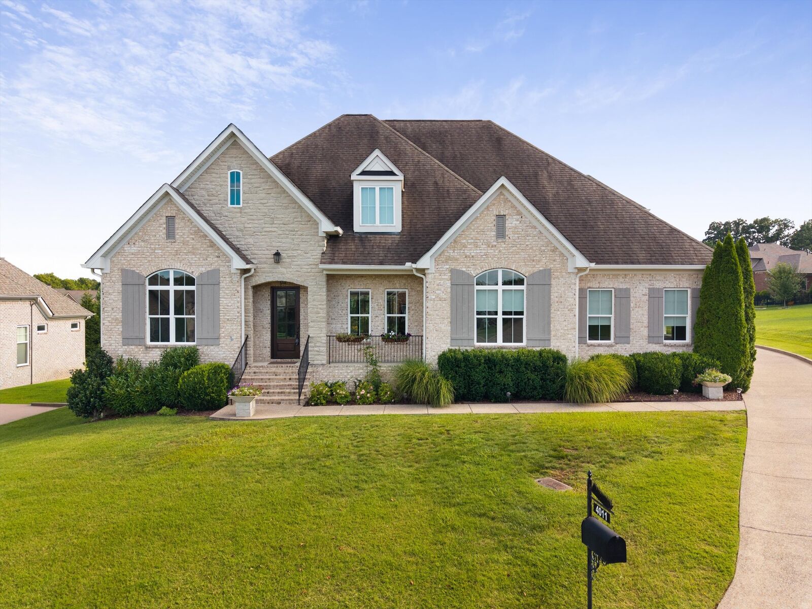 Property Photo: 4011 Pinwheel Ct TN 37014