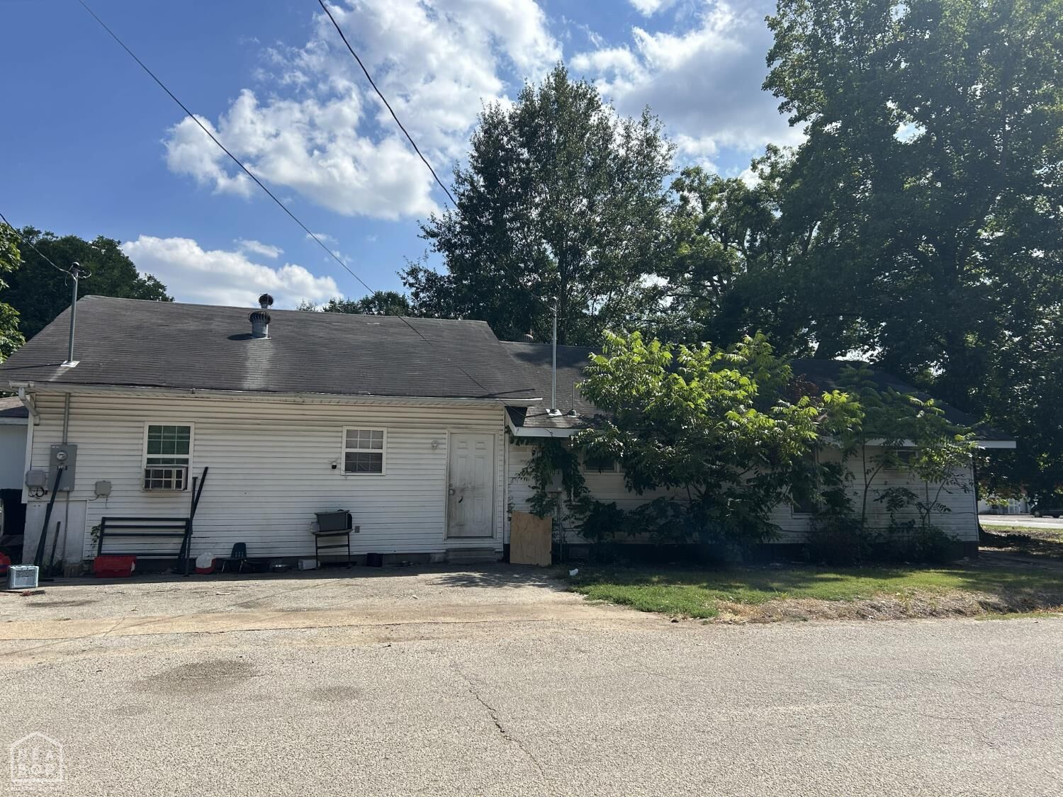 Property Photo: 816 N Church Street AR 72401