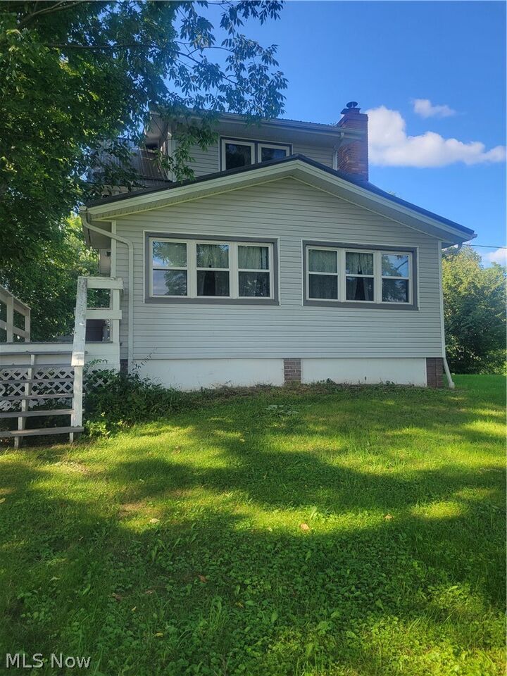 Property Photo: 7507 Hankee Road OH 44231