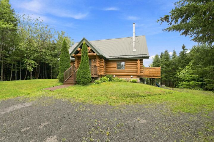 Property Photo: 92 Emily Court NS B2Z 1V4