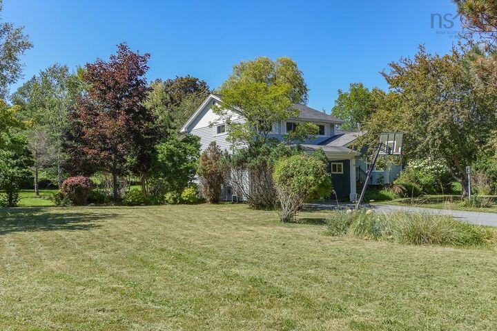 Property Photo:  18 Holmes Hill Road  NS B0P 1P0 