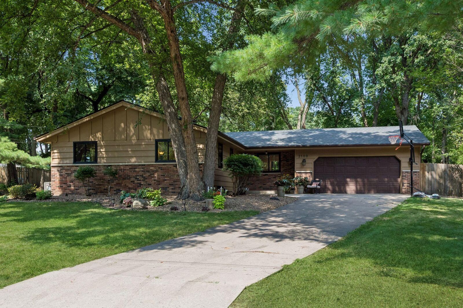Property Photo:  2100 W 107th Street  MN 55431 
