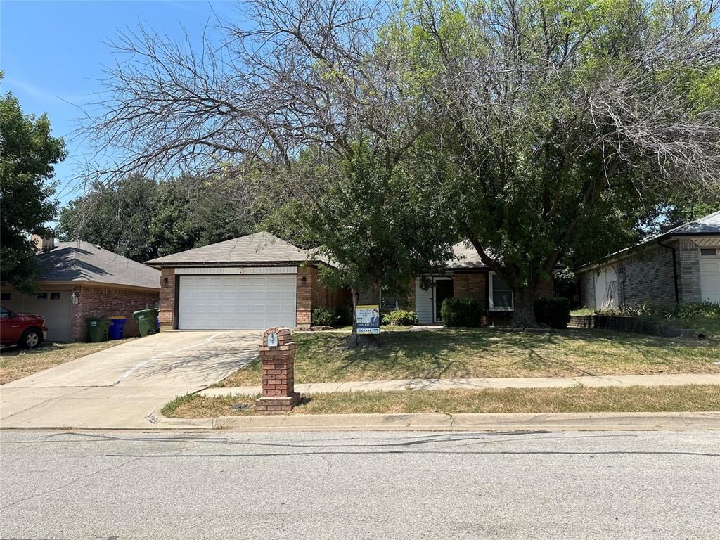 Property Photo:  6217 Firebird Drive  TX 76148 