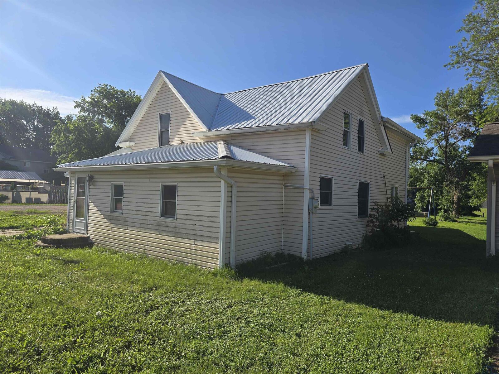Property Photo:  150 South Street  IA 51001 