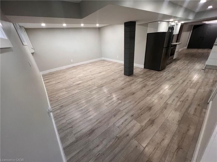 Property Photo: 75 Richwill Road 2 ON L9C 1S4