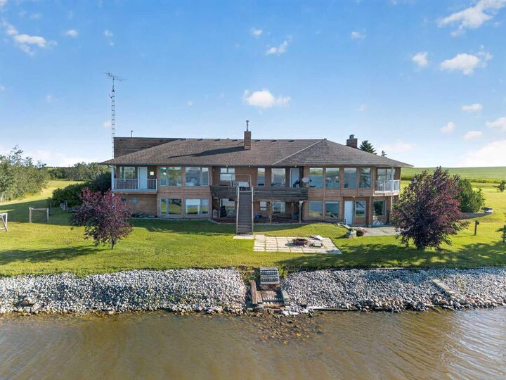 Property Photo: 48208 Range Road 124 AB T0B 4N0