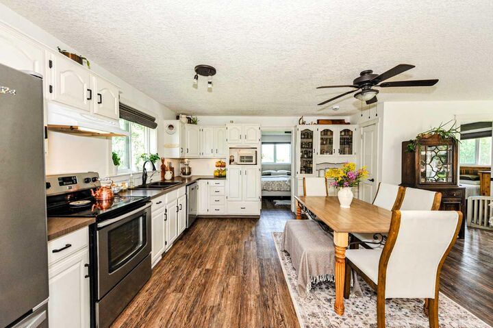 Property Photo:  19436 460 Township  AB T4V 2M9 