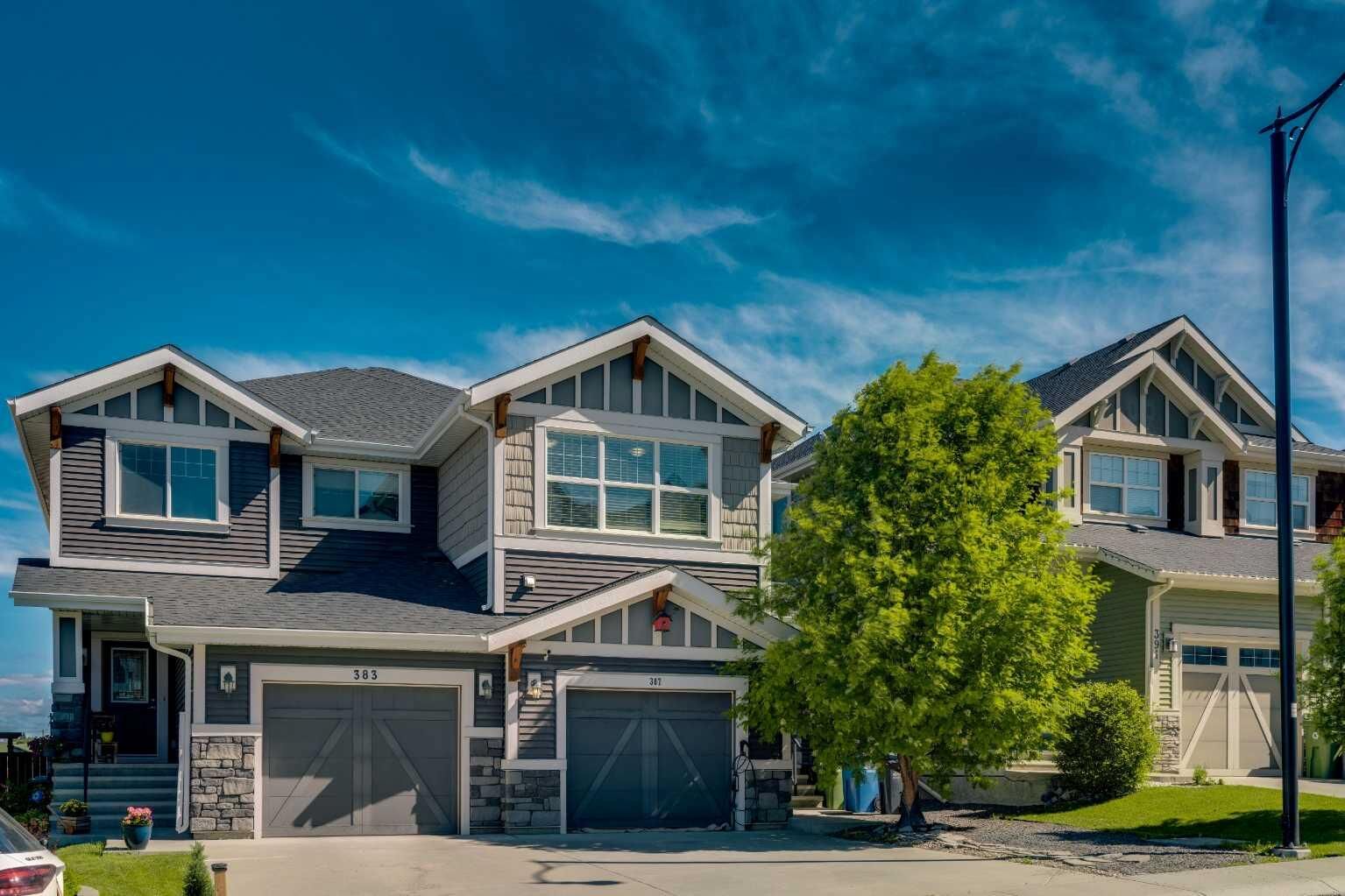 Property Photo:  387 Sunrise View  AB T4C 0V3 