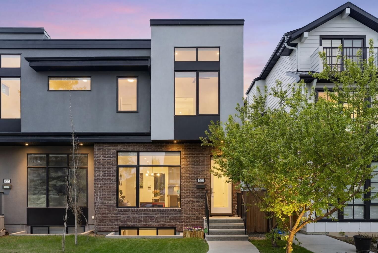 Property Photo: 2507 17 Street NW AB T2M 3S3