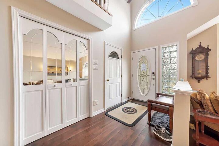 Property Photo: 1926 8 Avenue AB T9W 1H6