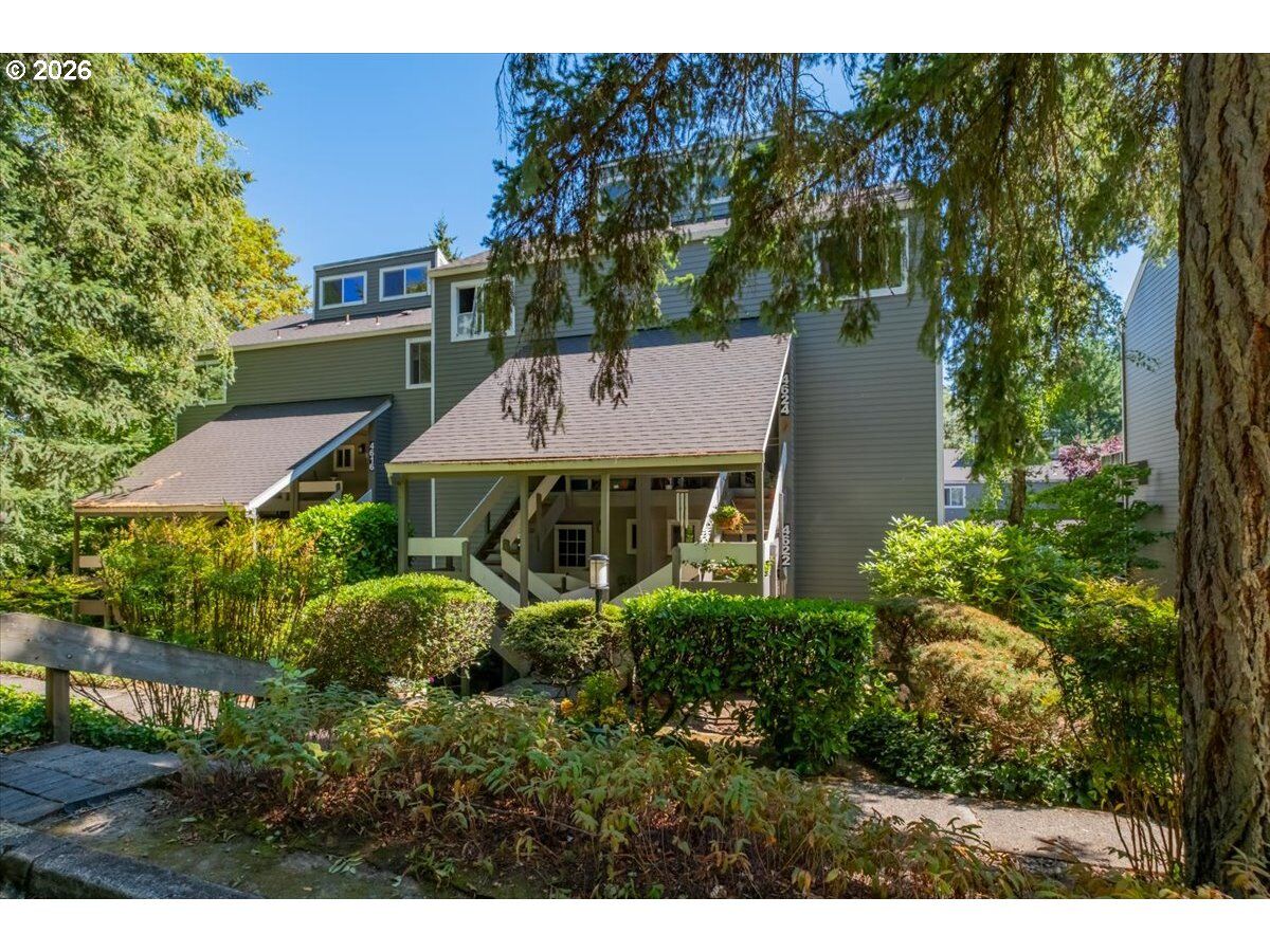 Property Photo:  4620 Lower Dr  OR 97035 