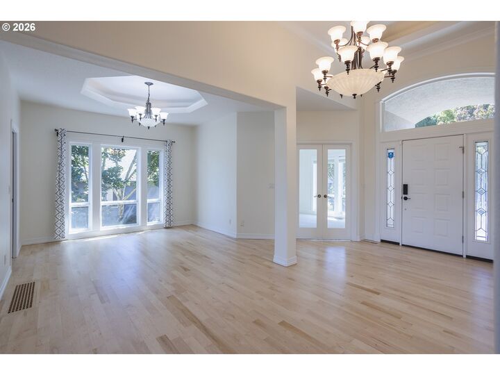 Property Photo: 10520 SE Isaac Dr OR 97086